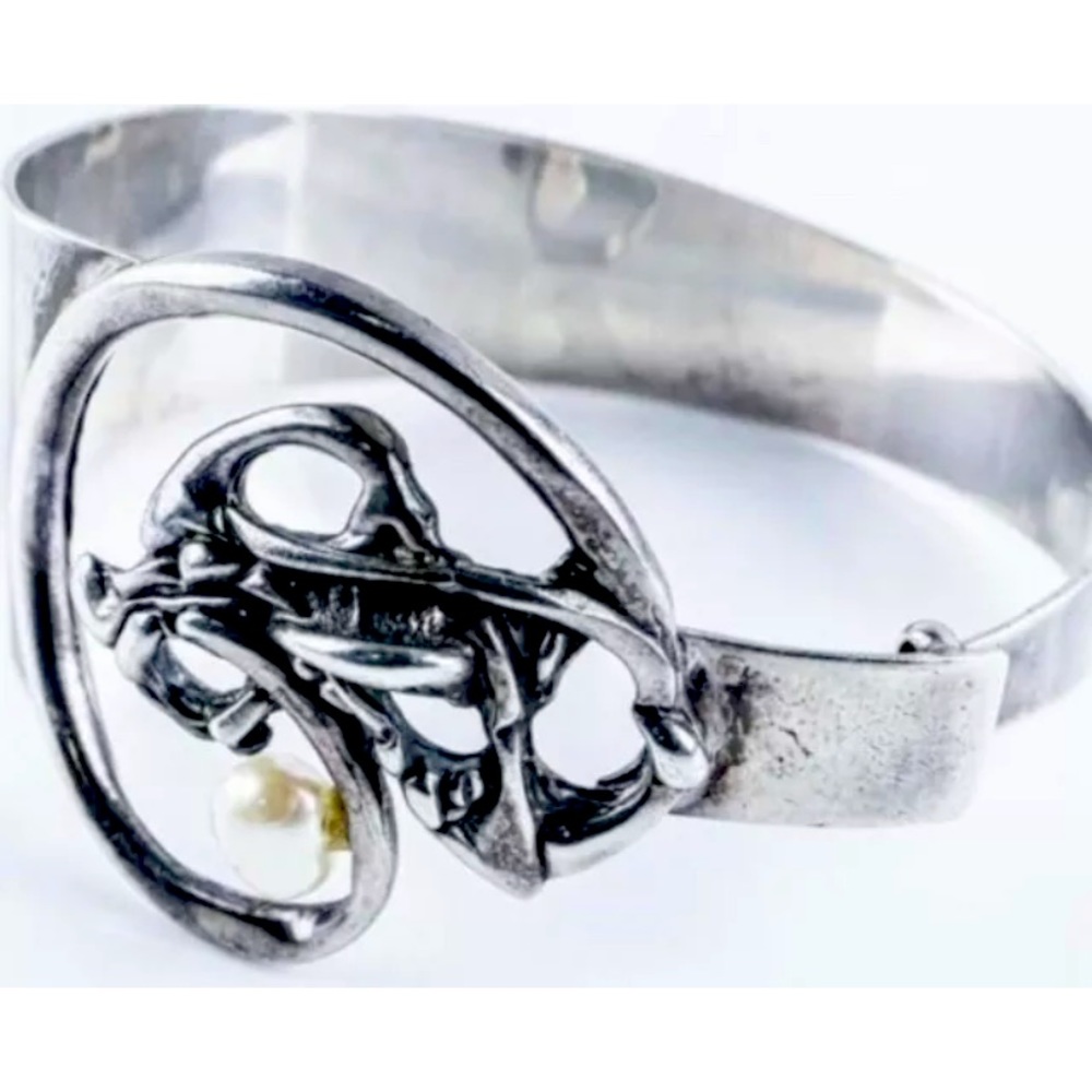Vintage Estate Sterling Silver Bangle with Pearl